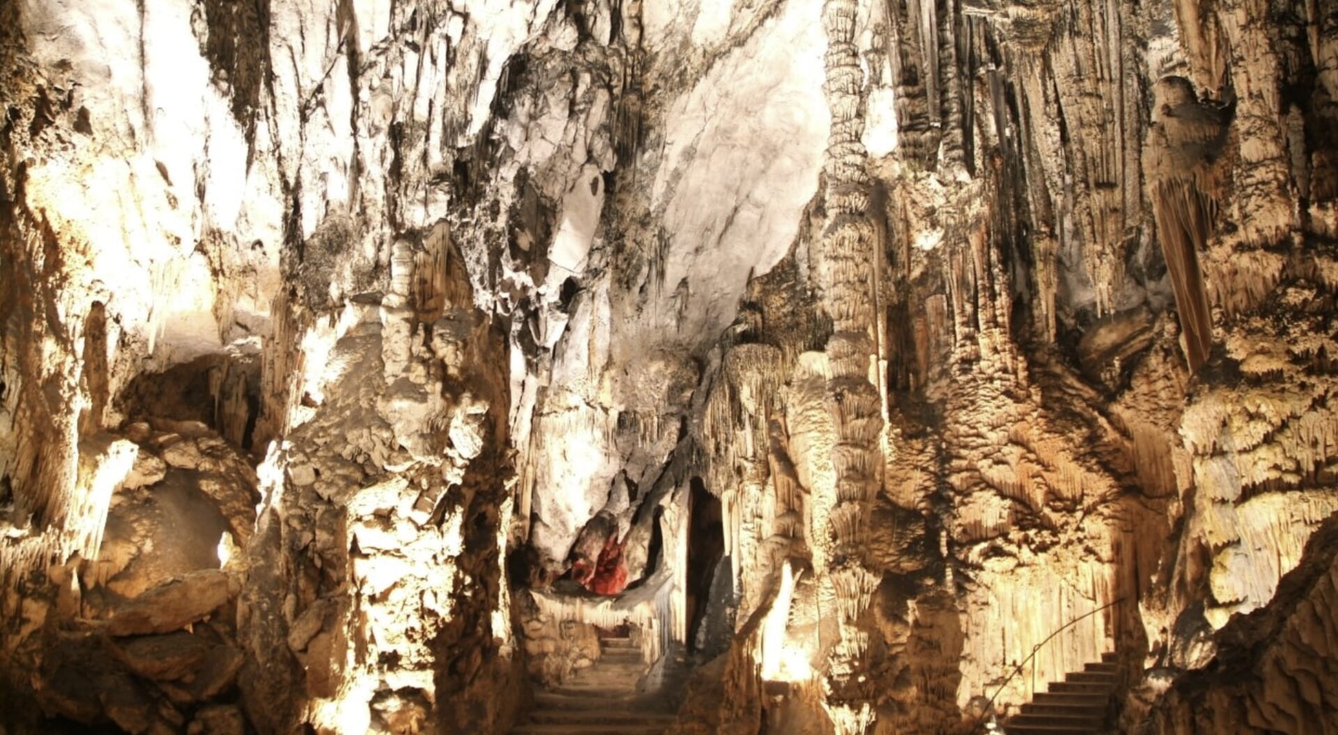 arta  caves