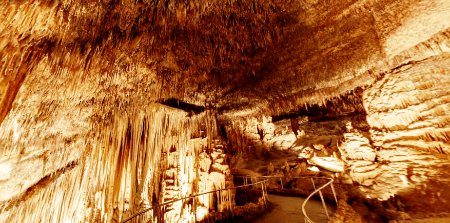 Caves of Porto Cristo