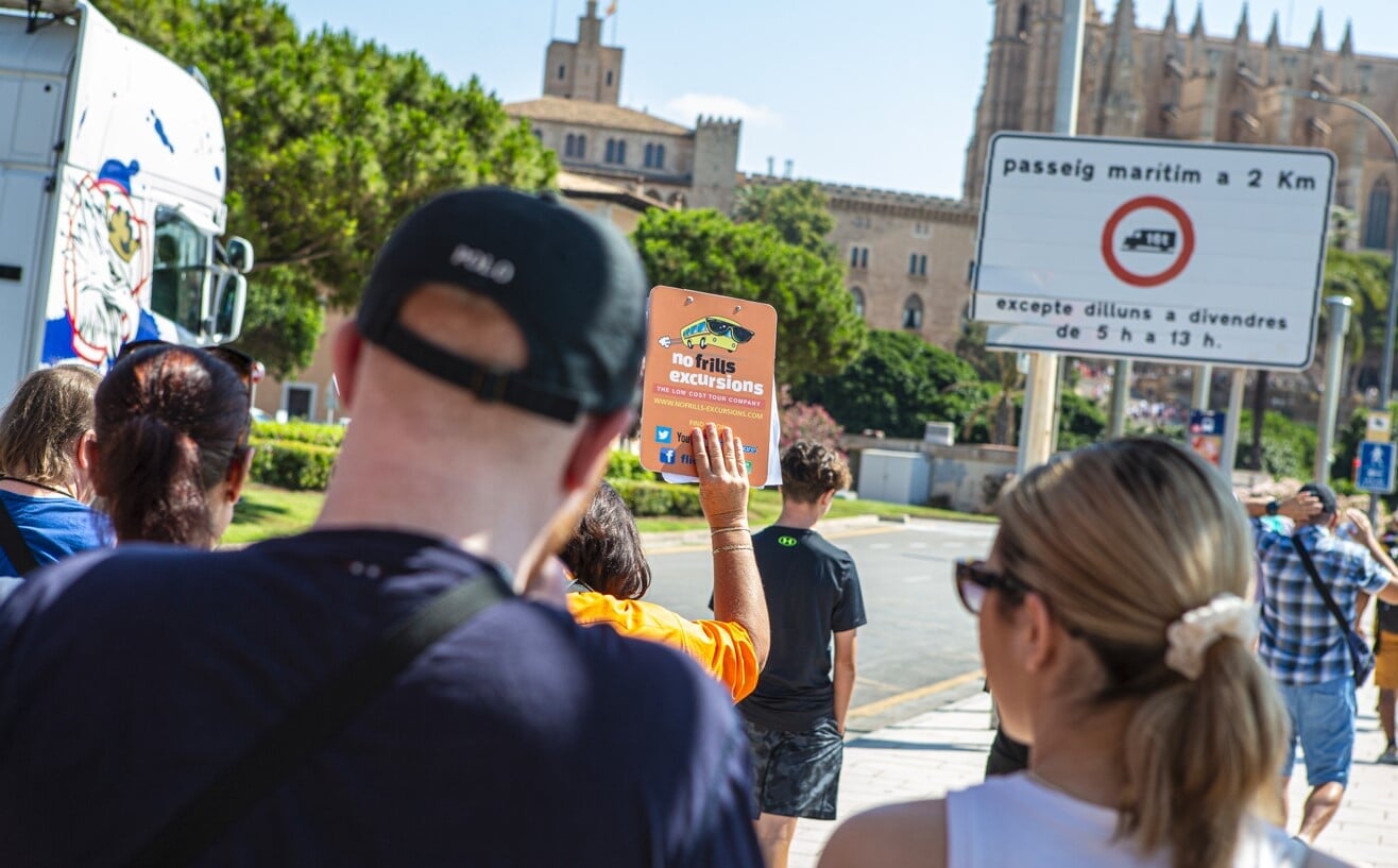 Walking tour of Palma City