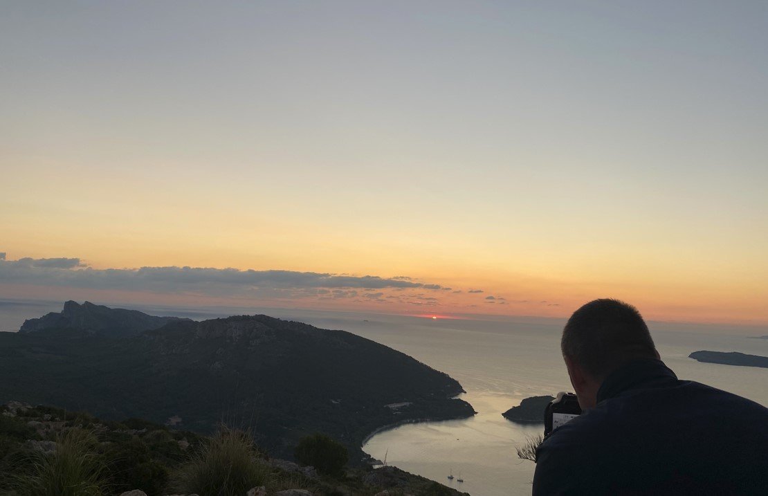 taking photos sunrise mallorca