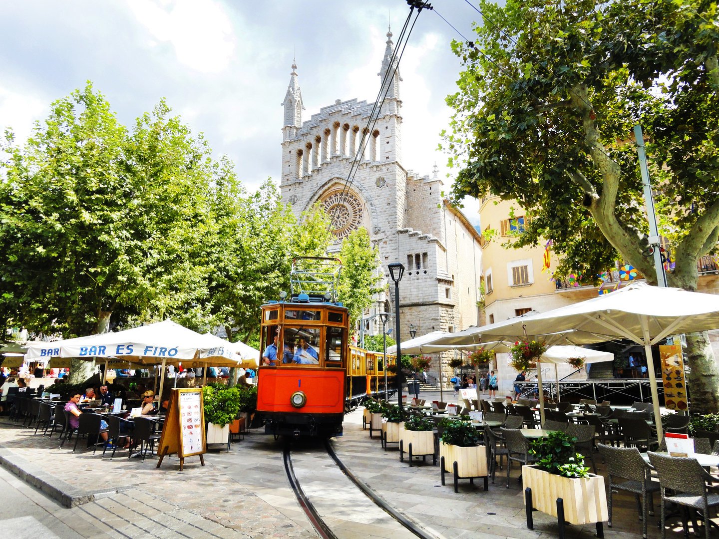 Soller market place with church