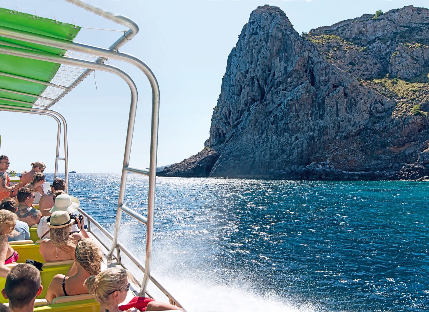 Jaskinie i klify Alcudii